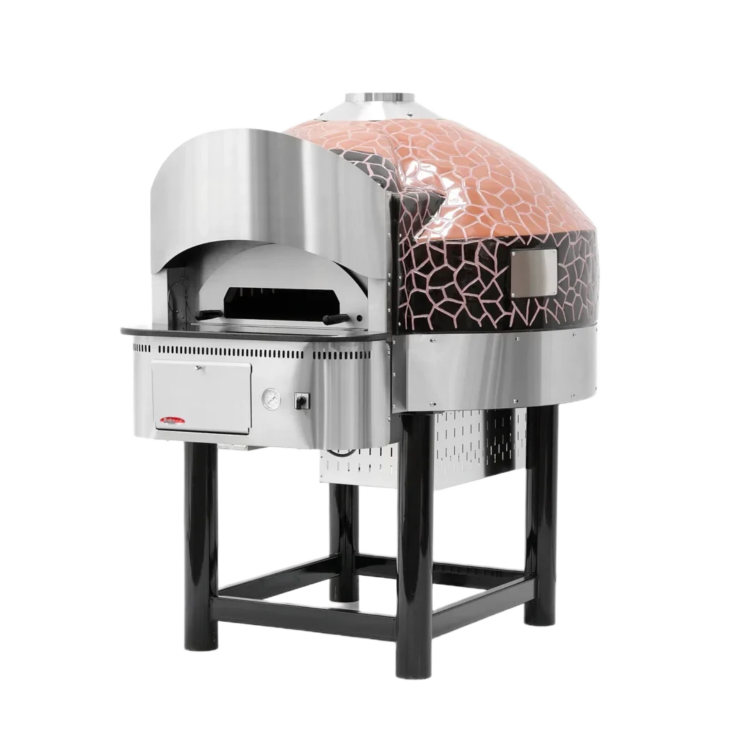 Commercial gas pizza oven with rotating stone