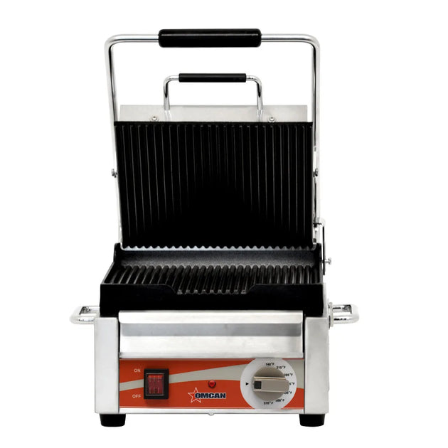 Omcan PG-CN-0515 single panini grill with grooved cast iron plates