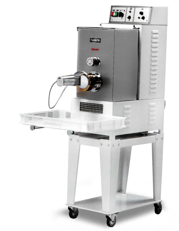 Omcan TR95 Trento Avancini La Pastaia floor model pasta machine