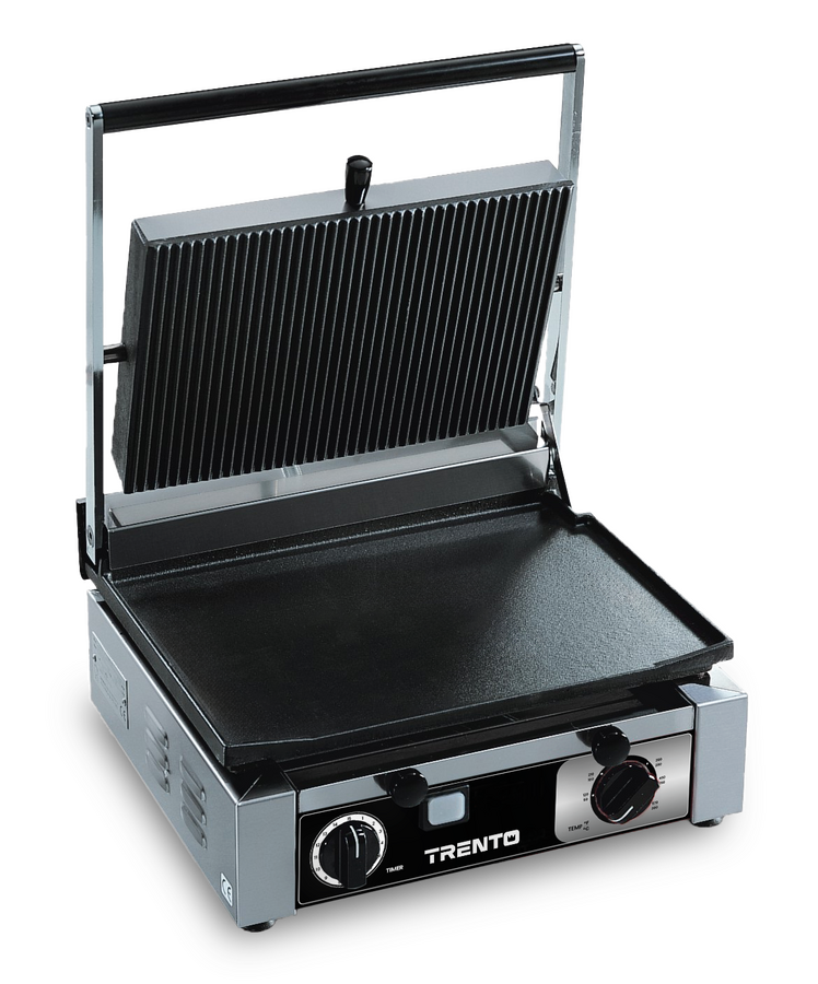 Omcan PG-IT-0381 Trento single panini grill with ribbed top and smooth bottom plates