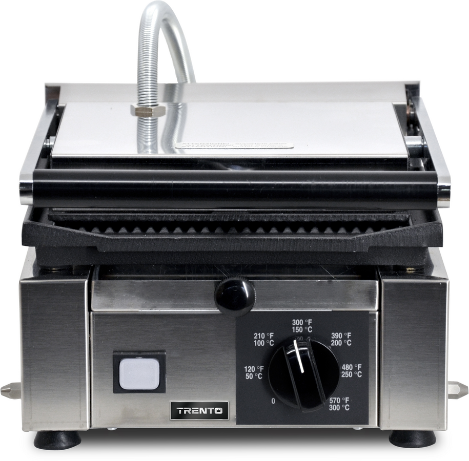 Omcan PG-IT-0483-R Trento single panini grill with ribbed 10 x 9 inch plates