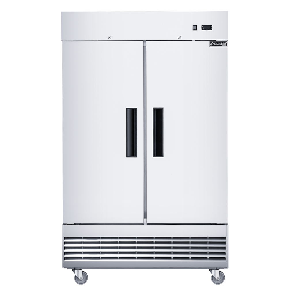 Dukers D47ER reach-in refrigerator interior with adjustable wire shelves