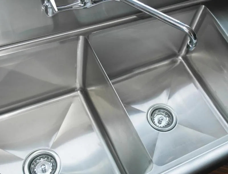 Omcan 43787 three tub sink drain detail