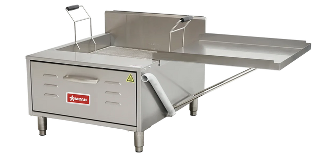 Omcan CE-CN-0030-FN countertop natural gas funnel cake and donut fryer