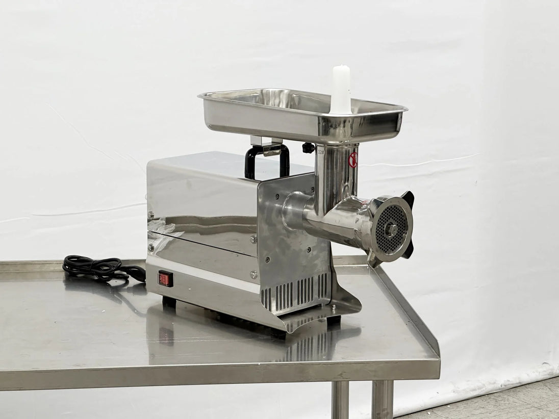 BakeMax BMMG005 2 HP Electric Meat Grinder #32 Hub Gear Drive Countertop — BakeMax manufacturer photo, front left view with controls