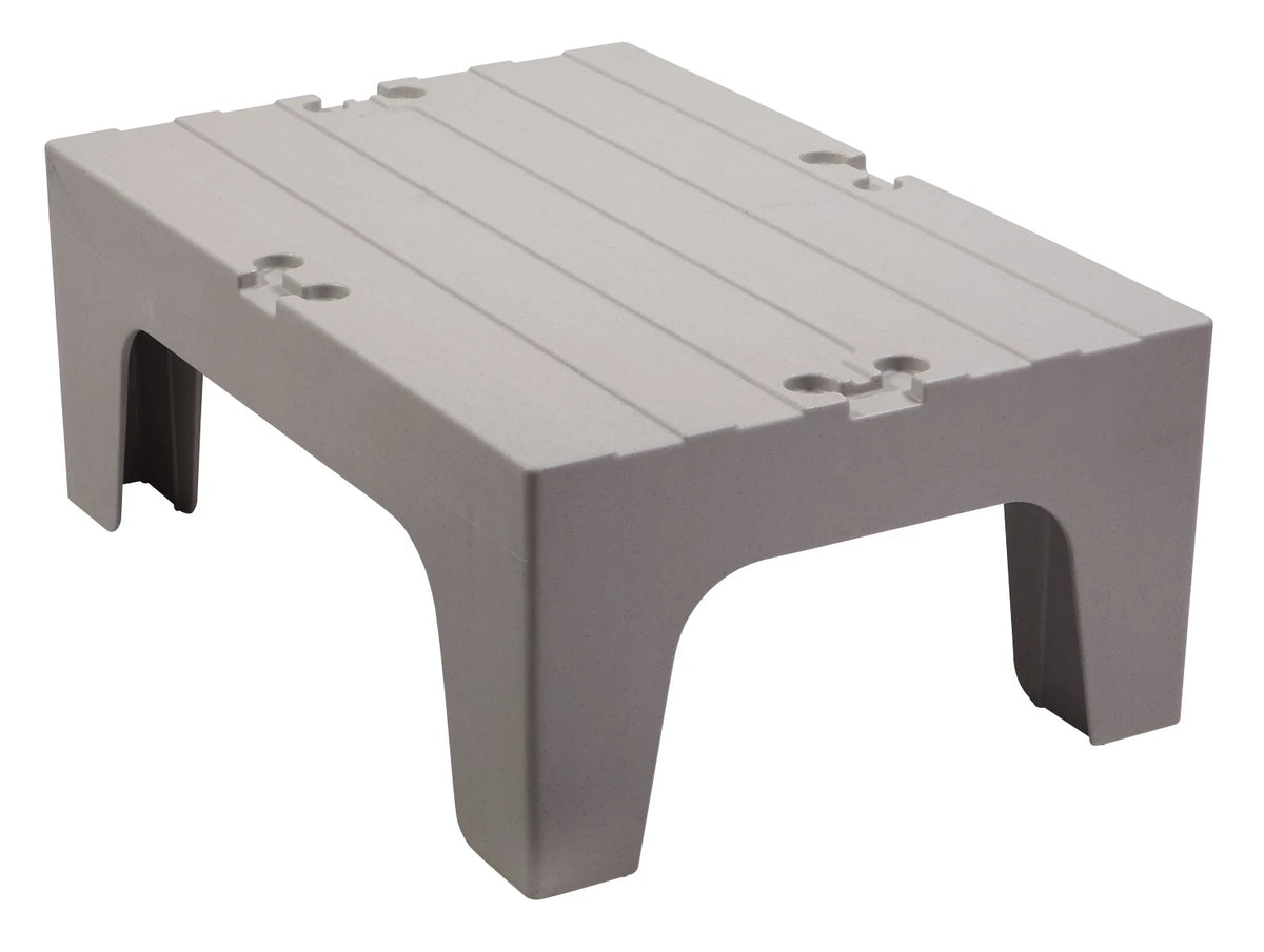 Cambro DRS30480 30 inch solid top speckled gray dunnage rack