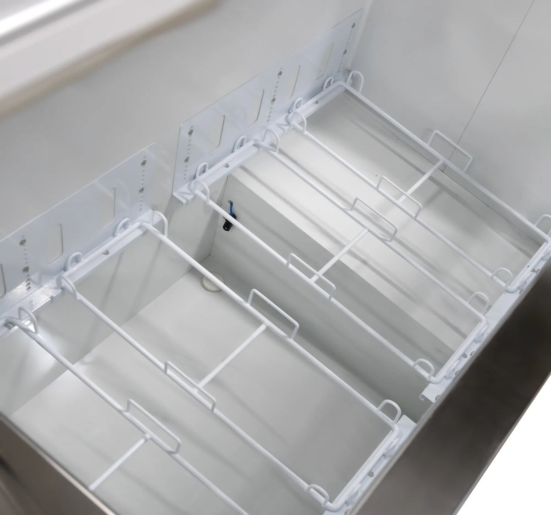 Omcan FR-CN-0068 dipping display freezer detail