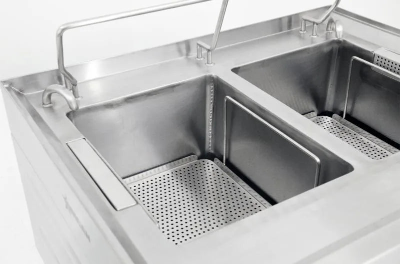 Omcan CE-CN-0008-P pasta cooker detail