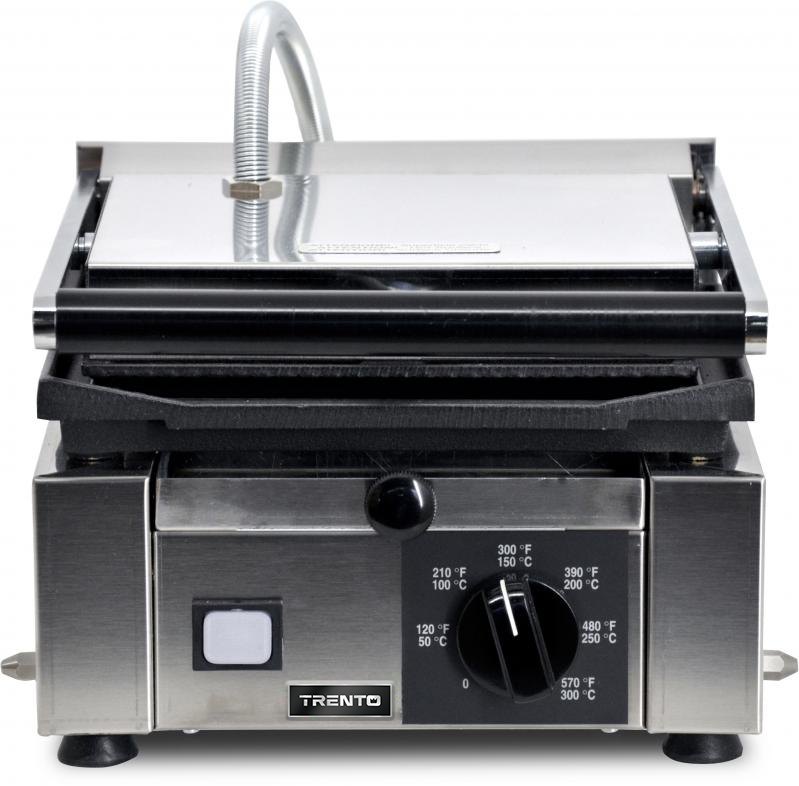 Omcan PG-IT-0483 Trento 10 x 9 inch panini grill with ribbed top and smooth bottom